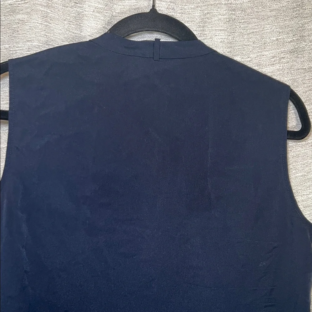 Tory Burch Sleeveless Classic Button Down Split Hem Blouse Size S